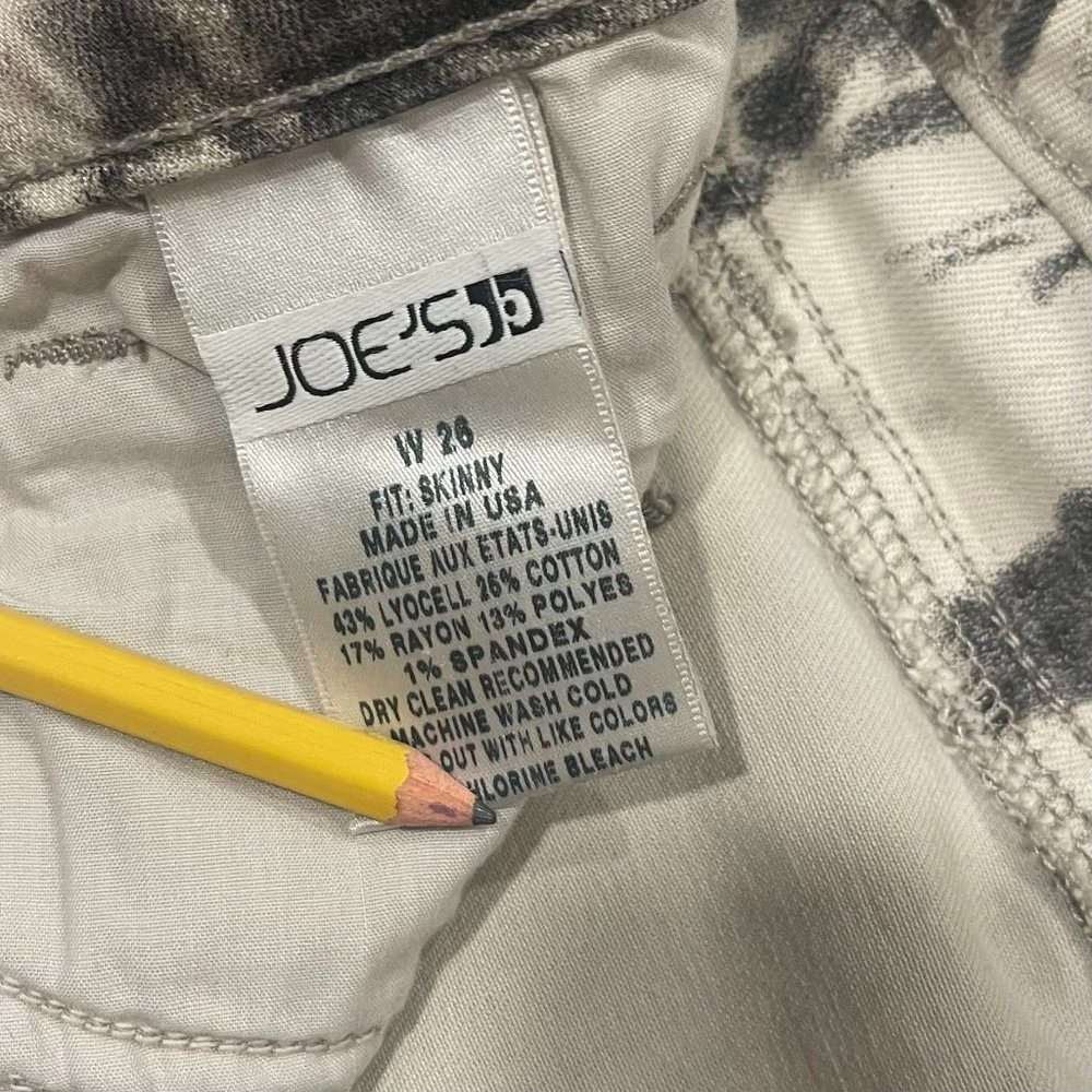 Joe's Jeans Women's Gray Feathered Tie-Dye Skinny High Rise Jeans, Size 26 - Picture 8 of 8